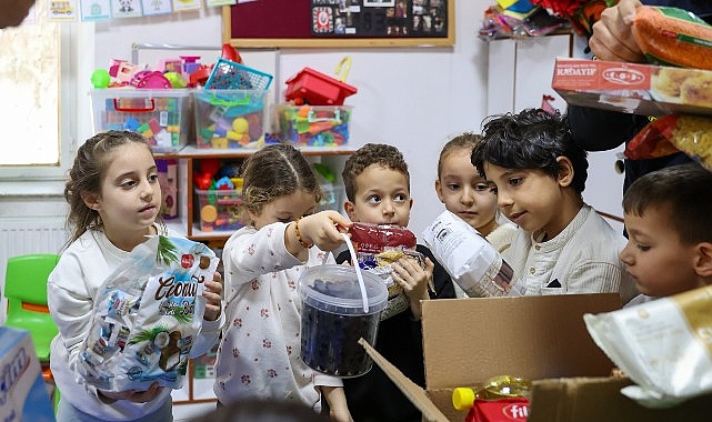 Buca’da minik yüreklerden büyük dayanışma
