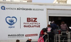 Büyükşehir Ramazan bereketini mahallelere taşıyor