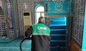 Canik’te Camiler Ramazan’a Hazır