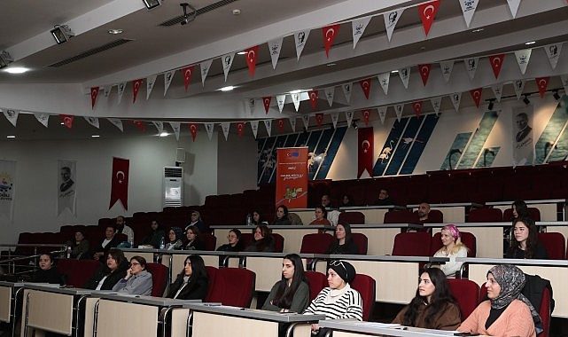 Çiğli’de İstihdam Garantili Kurslara Yoğun İlgi