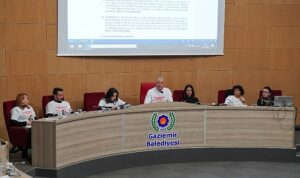 Gaziemir Belediye Meclisinden DMD Hastası Giray’a Yardım Çağrısı