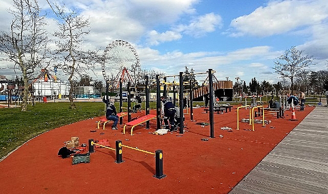 İzmit Millet Bahçesi yeni spor alanlarına kavuştu
