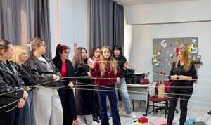 Yenişehir’de genç kadınlara ‘Güvenli ilişki’ rehberi