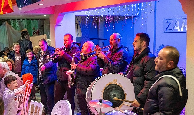 Başkan Eşki Makedonya göçmenlerinin iftar sofrasına konuk oldu