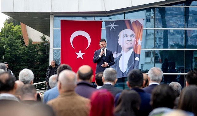 Bayraklı Belediyesi’nde bayramlaşma