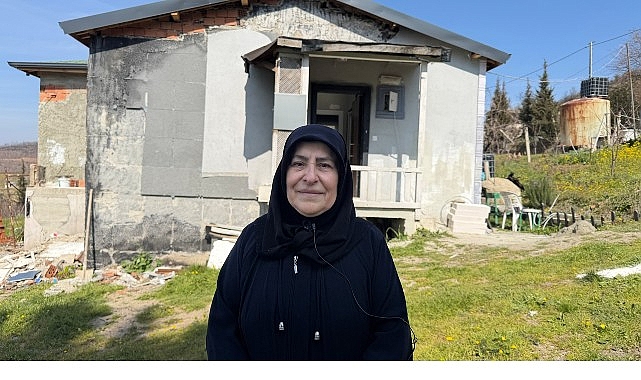 Büyükşehir, yangın mağduru aileyi ayağa kaldırdı