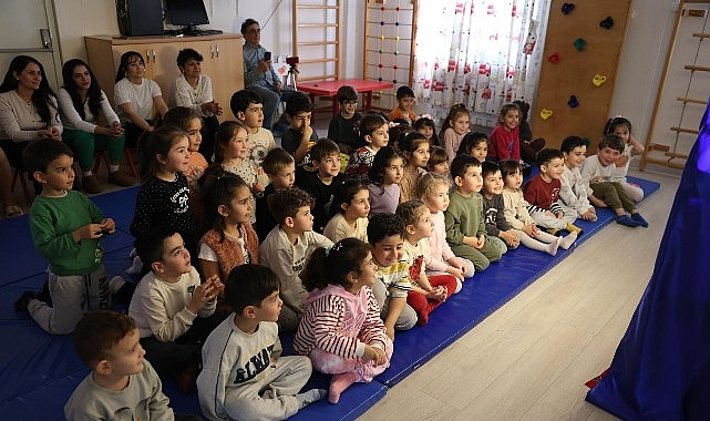 Didim Belediyesi Minikleri Hacivat ve Karagöz ile Buluşturdu