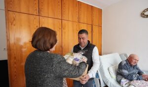 Didim’de 18 Mart’ta Şehitlikler ve Şehit Ailelerine Anlamlı Ziyaret