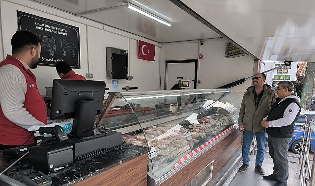 Halk Et Mobil Satış Tırı’na ilçelerde yoğun ilgi