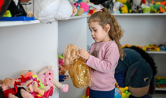 Her çocuğun oyuncakla oynama hakkı var!