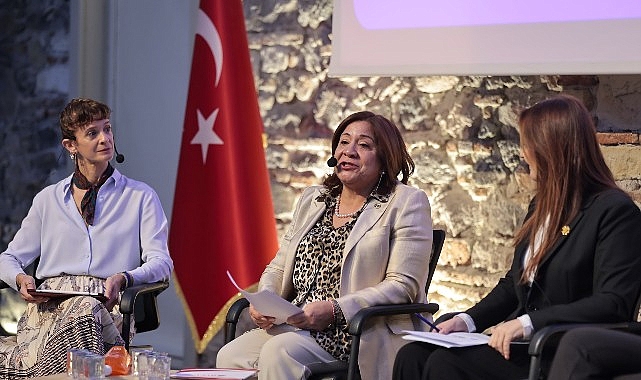 Kadınlar ve ekonomik güçlenme Konak’ta masaya yatırıldı