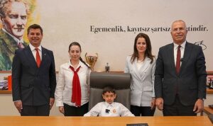 Başkan Işık, 23 Nisan’da koltuğunu Ege’ye devretti
