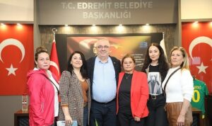 Başkan Mehmet Ertaş Hayvanseverlerle Bir Araya Geldi