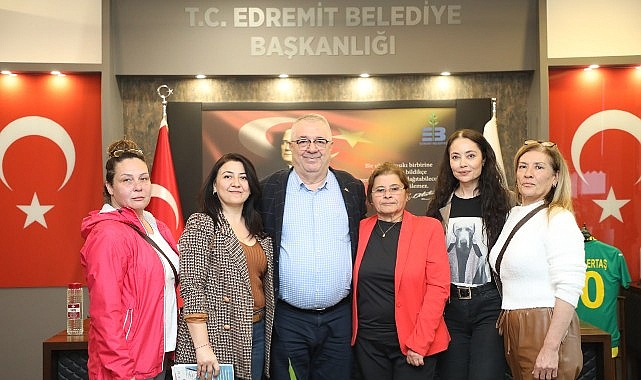 Başkan Mehmet Ertaş Hayvanseverlerle Bir Araya Geldi