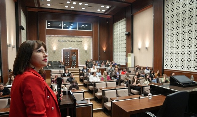 Belediyeden Kadın Sağlığına Yönelik Bilinçlendirme Semineri