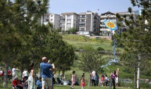 Bornova’da gökyüzü uçurtmalarla şenlenecek
