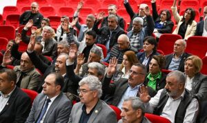 Bornova’da muhtarlar birlik mesajı verdi