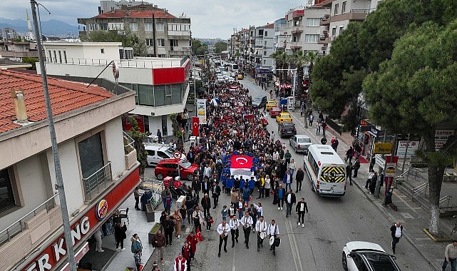 Buca’da 23 Nisan coşkuyla kutlandı