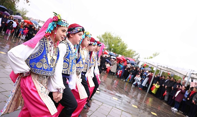 Çankaya’da Dopdolu Bir 23 Nisan
