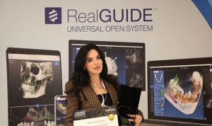 Diş Tedavilerinde   RealGuide 6.0 ile Dijital Devrim Yaşanacak