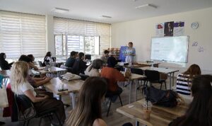 Gençler sürdürülebilir bir gelecek için bir araya geldi