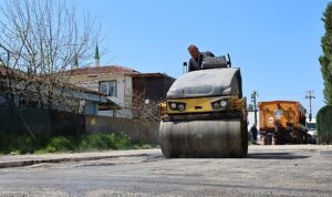 Kartepe’de Eş Zamanlı Yol Çalışması