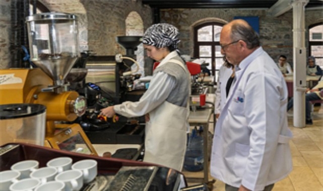 Otizmli gençler barista olma yolunda