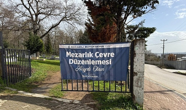 Pelitli Mezarlığı’nda tel çit ve panel uygulaması
