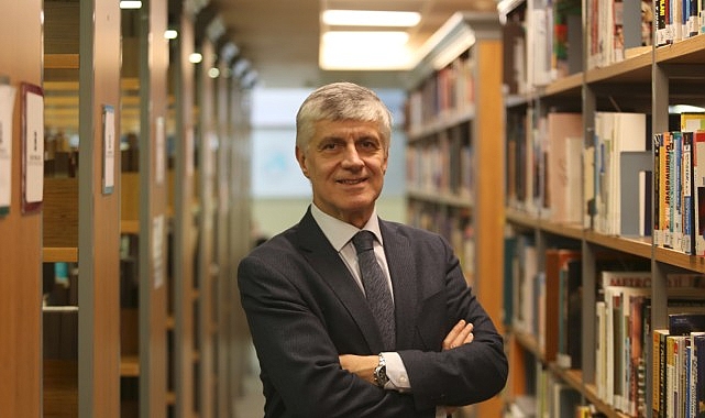 Toplumlar da çaresizliği öğreniyor!