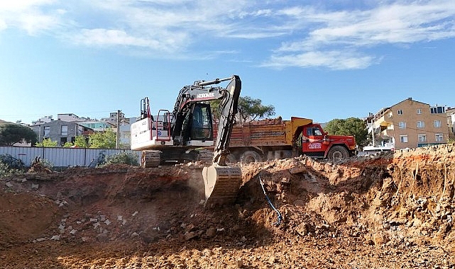 Yeni Mahalle’de Sosyal Yaşam Merkezi İçin İlk Adım Atıldı