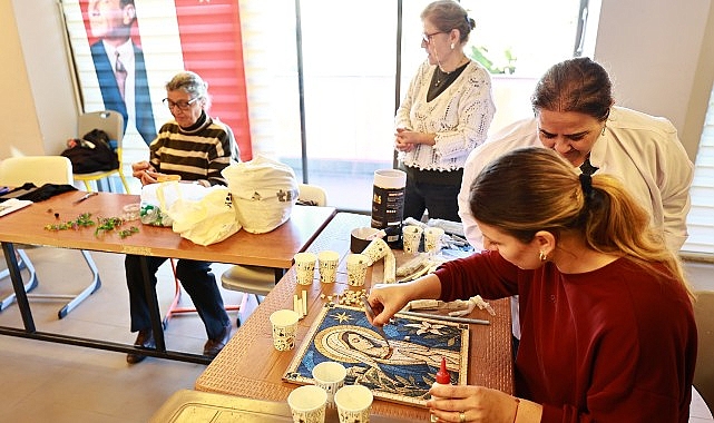 Meslek Fabrikası ile Atıklar Değerleniyor, Tarih Objelerle Canlanıyor